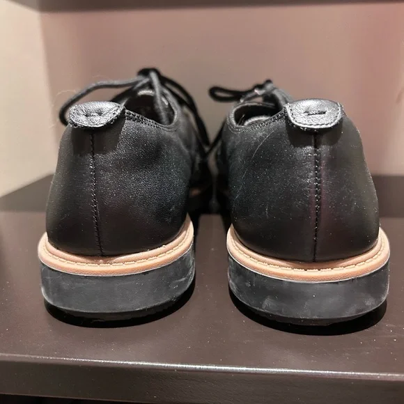 Clarks Black Leather and Gray Fabric Loafers - Picture 5 of 8